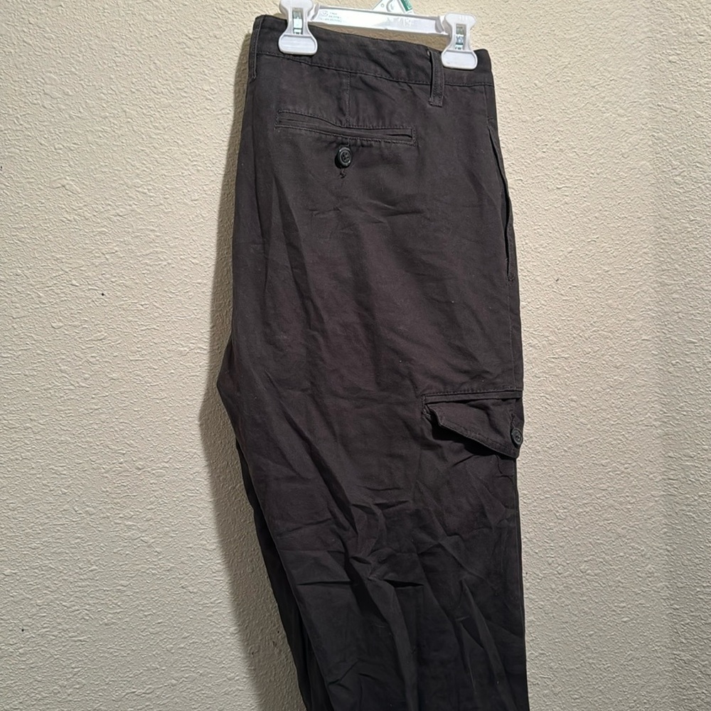 MBX cargo pants lightly worn